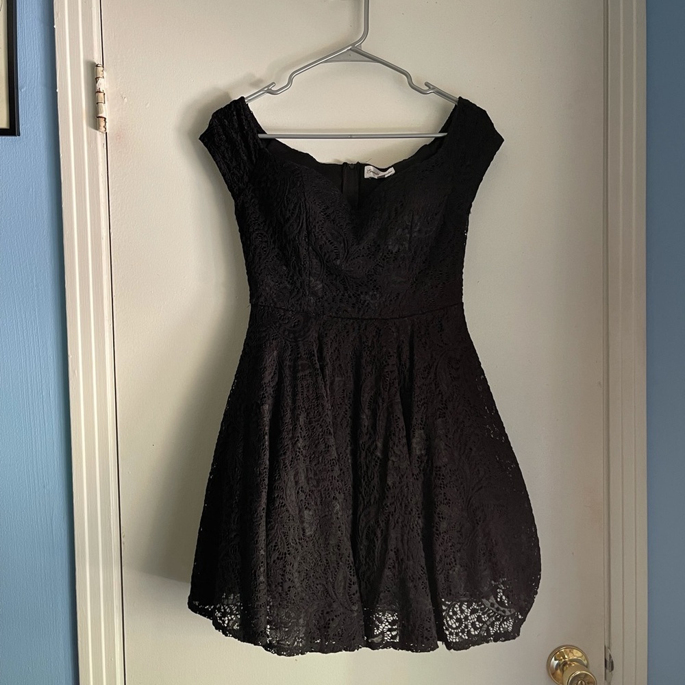 Emerald Sundae black dress